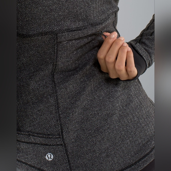 LULULEMON Base Runner 1/2 Zip Heathered Herringbone Heathered Black SIZE 4 New - Picture 3 of 6